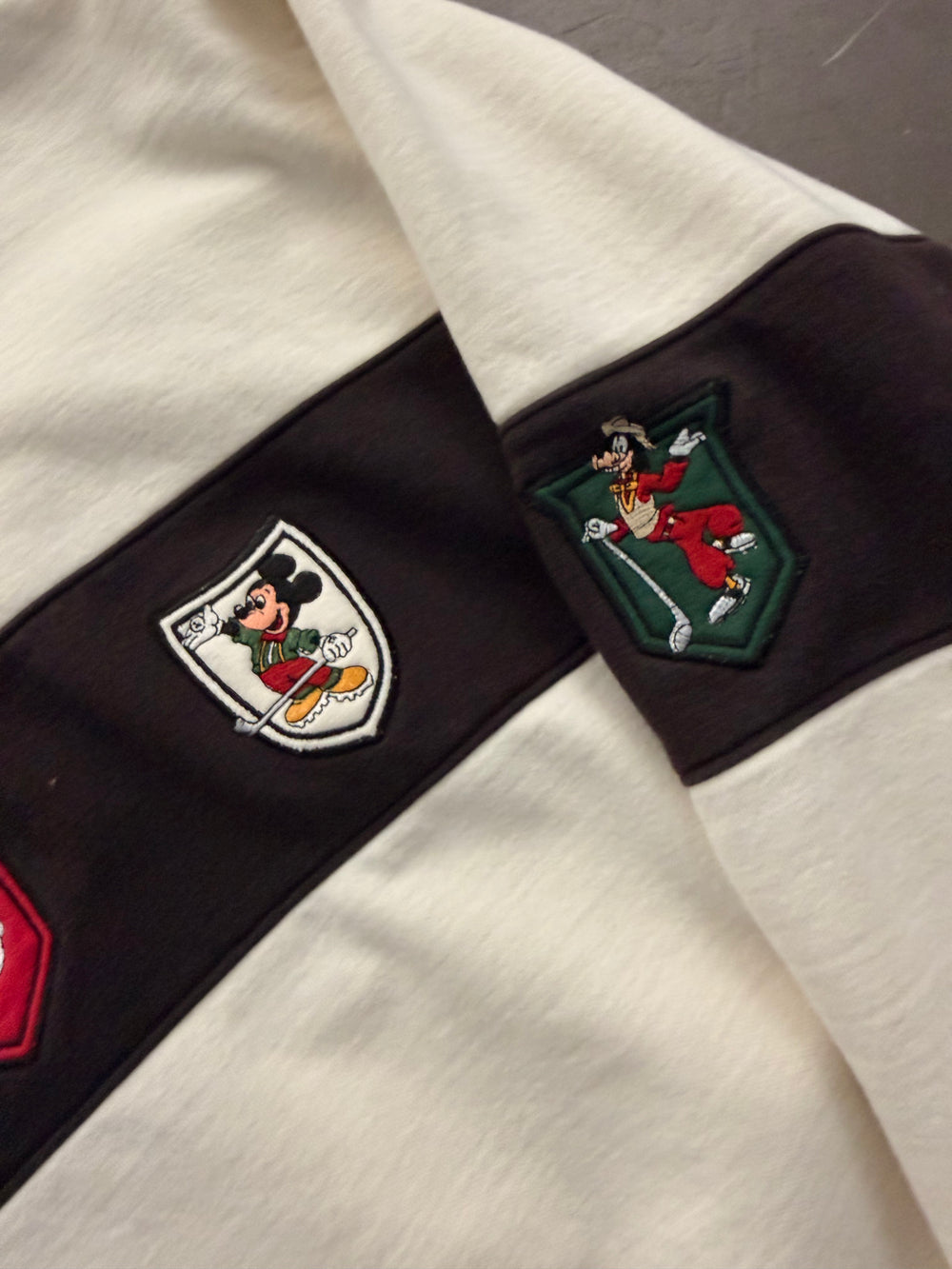 Vintage Titleist Disney Crewneck